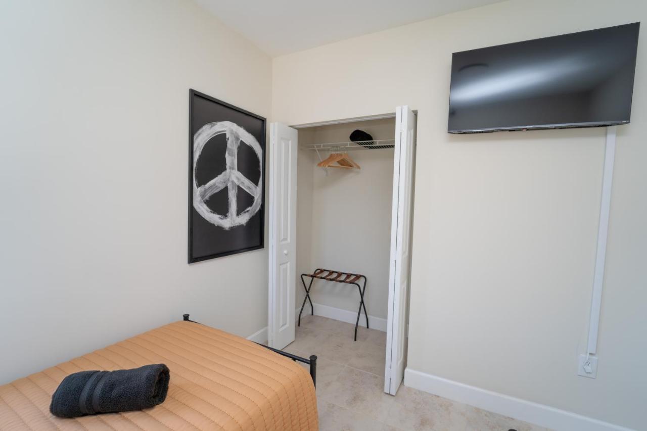 Luxury Miami Vacation! Next To Wynwood & Design Districtアパートメント エクステリア 写真